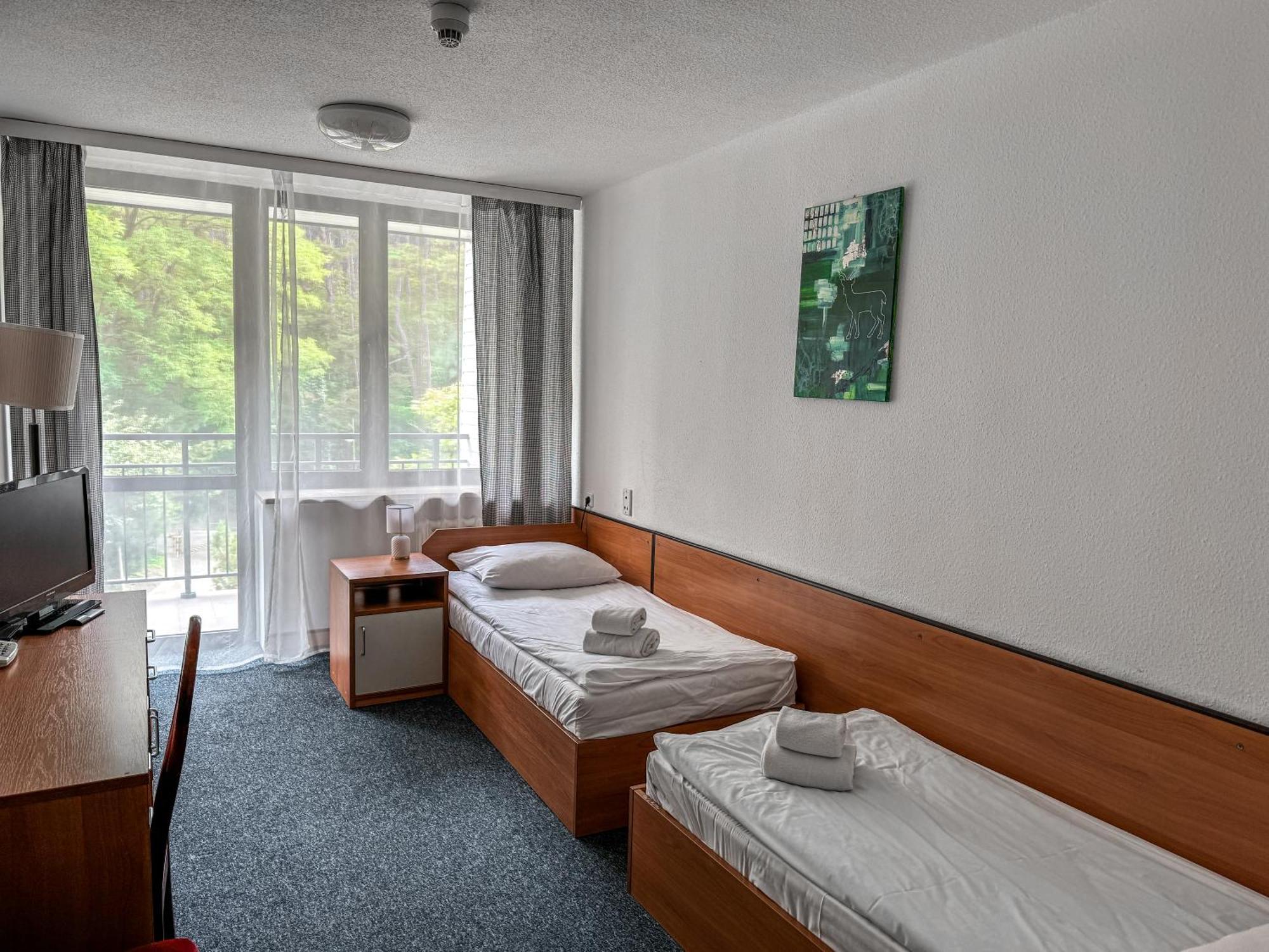 Hotel Echo Cedzyna Esterno foto