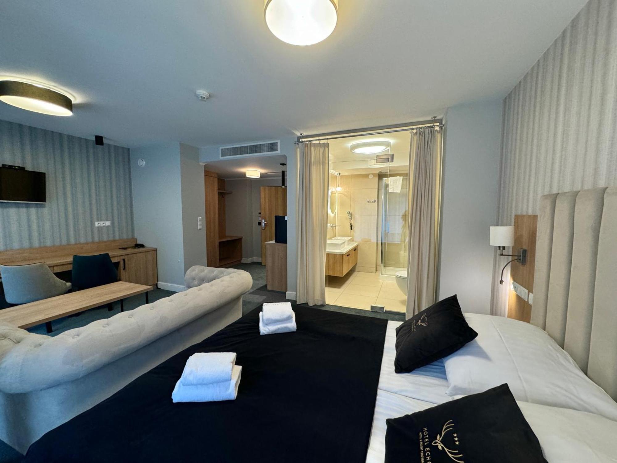 Hotel Echo Cedzyna Esterno foto